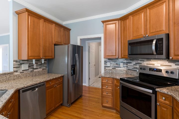 kitchen cabinets painters